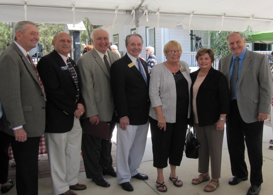 Left to right: Don Brown, Howard Levitan, Nick Batos, Charles Dauray, Beverly MacNellis, Katy Errington, Jim Boesch